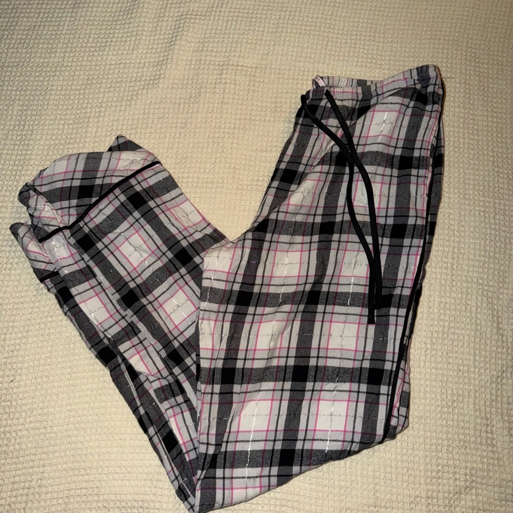 Victoria's Secret Pink Black Plaid Flannel Pajama Pants Women's Small - Picture 2 of 3